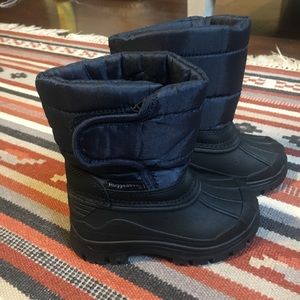 Rugged Bear toddler snow boots
